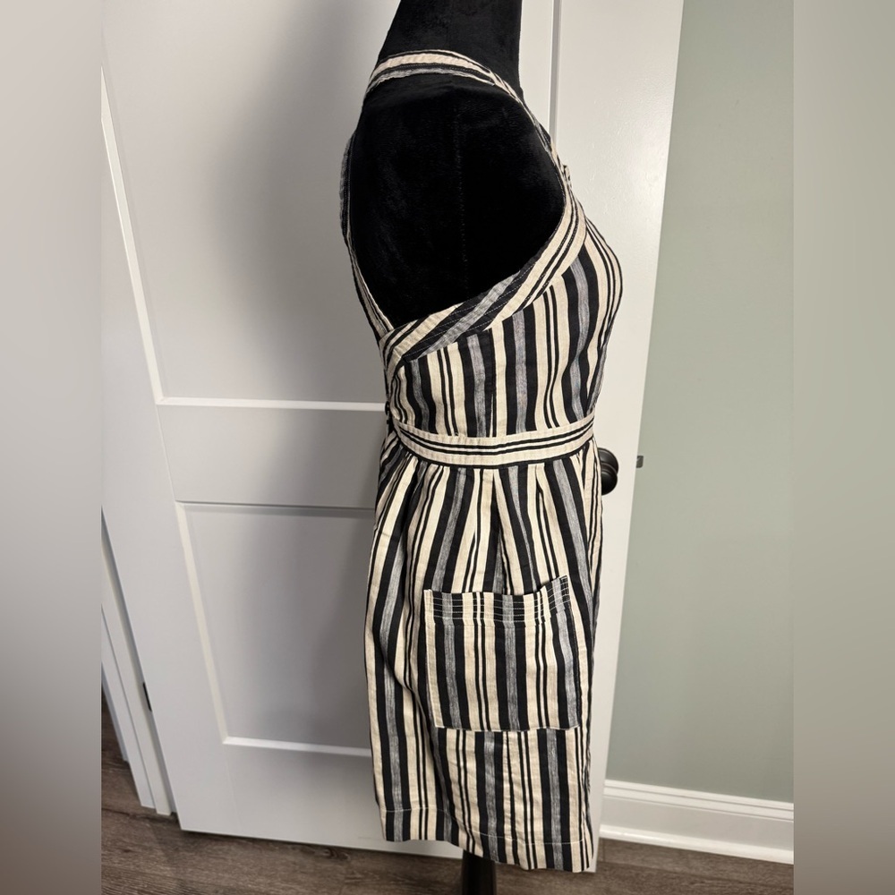 Madewell Apron Mini Dress in Evelyn Stripe linen cotton blend cross back pockets - Picture 3 of 11